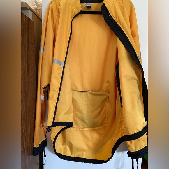 🧣Vintage Mountain Equipment Co op wind breaker - Picture 8 of 11